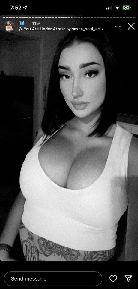 Carla Dior étoile érotique des photos