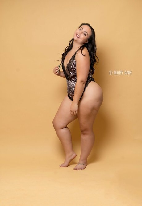 milf aux cheveux noirs onlyfans porno artistique galeries