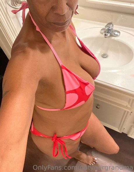 notyourgrandma étoile de l'art photos