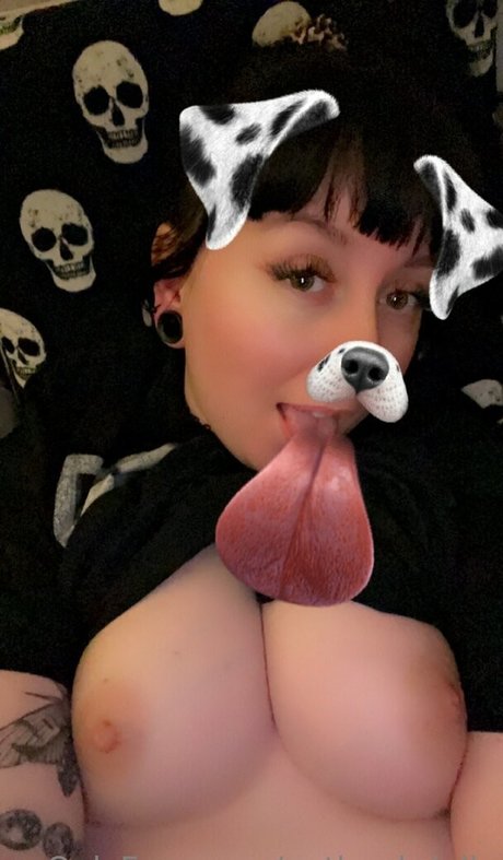 gothgabriella étoile nue collection