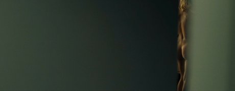 Amanda Campana star du porno nue photos