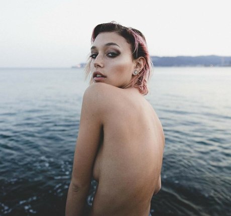 Amanda Campana star érotique images