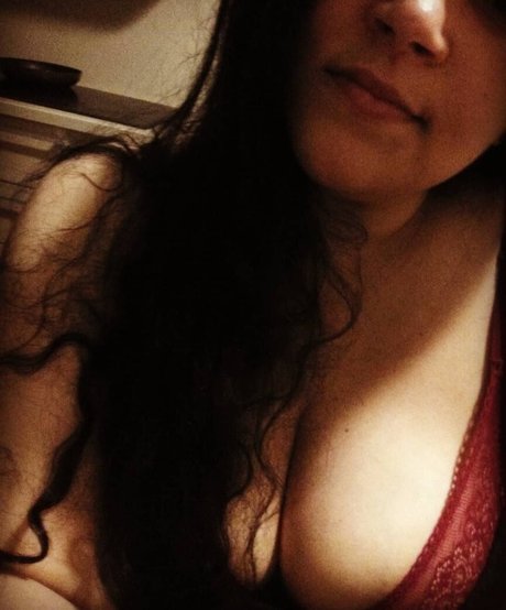 SweetMouthASMR modèle adulte archive