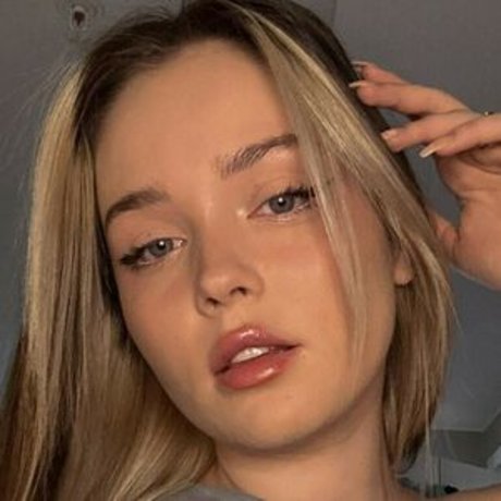 Kiiddii star du porno gratuit img