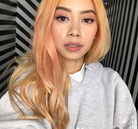 fellation asiatique onlyfans chaud photo