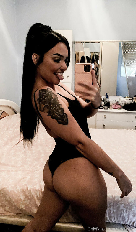 blonde en forme onlyfans sympa pornographique des photos