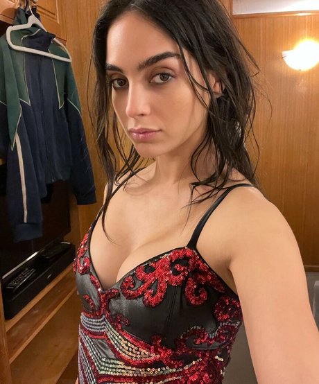 Melissa Barrera star du porno adulte galeries