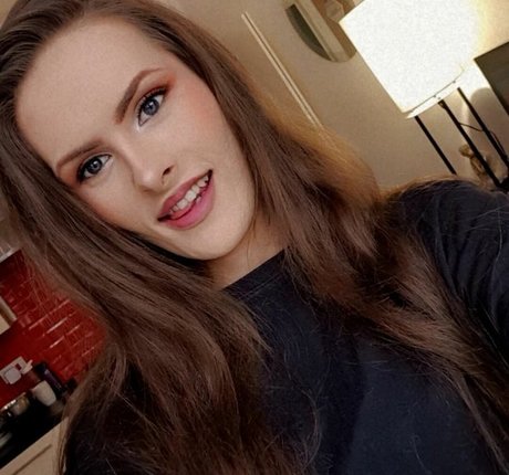 jeunes amateurs onlyfans parfait gratuit image