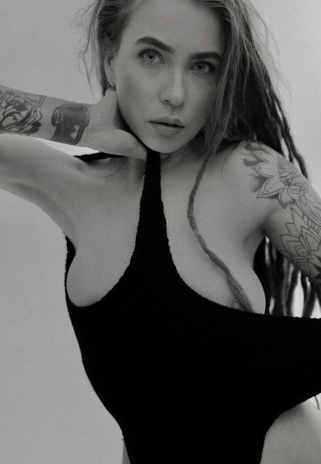 Hanna Mykhailova modèle hd galeries