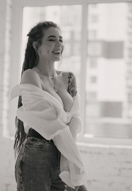 Hanna Mykhailova actrice érotique photo