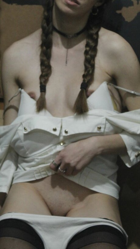 pom-pom girl nue onlyfans porno image