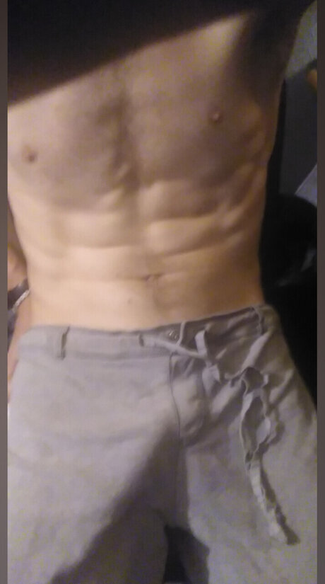 Curve Awareness actrice pornographique photo