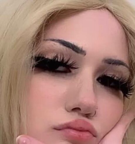 Laila Fawn étoile exclusive galerie