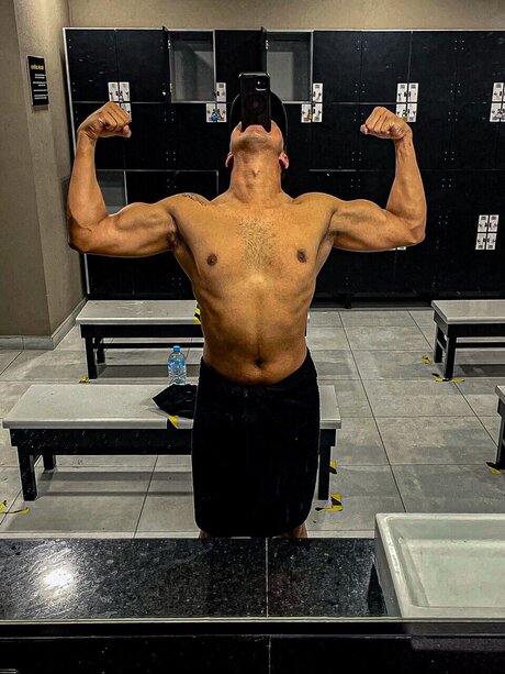 itsMarcus Only_ star érotique image