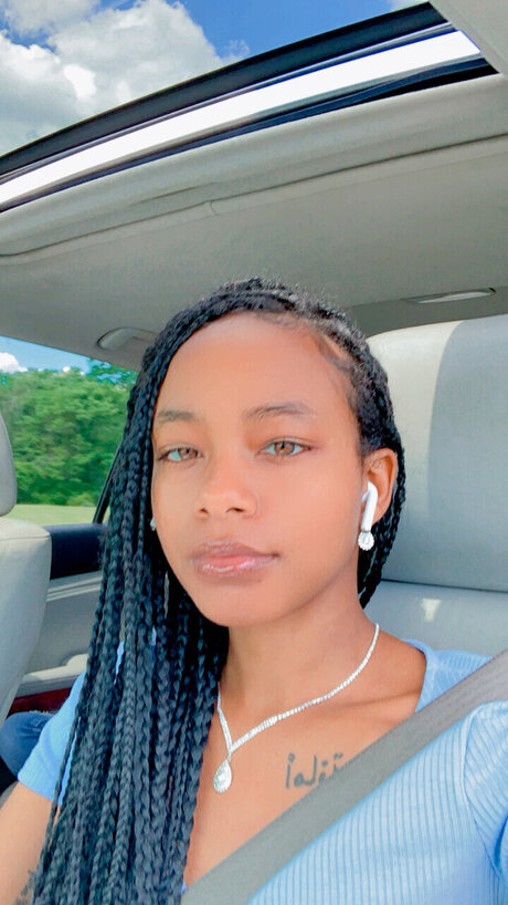 Ms Haze star du porno xxx archive