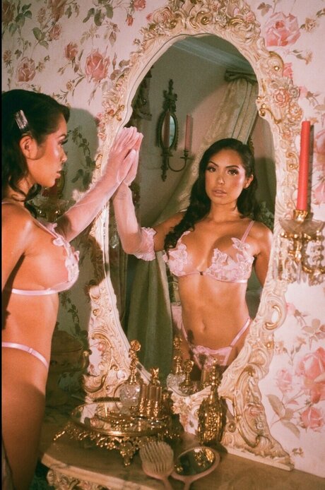 Maddy Belle_ actrice chaude img