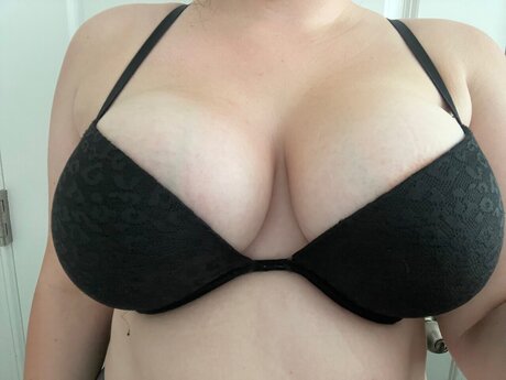 krissy modèles nus des photos