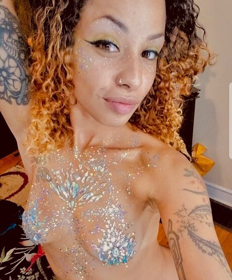 Honey Love star du porno érotique galerie