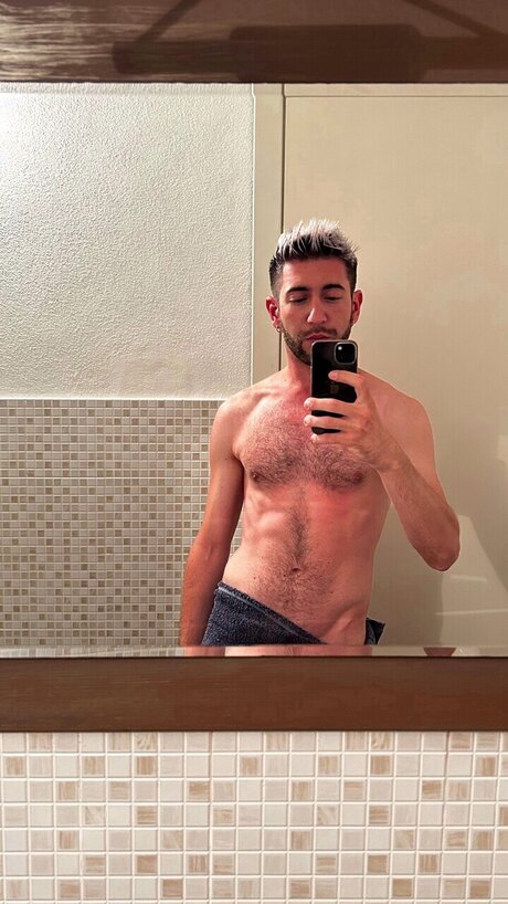 Alex Kard étoile chaude images