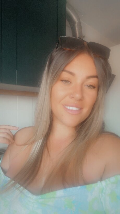 Tiannafara_ actrice xxx archive