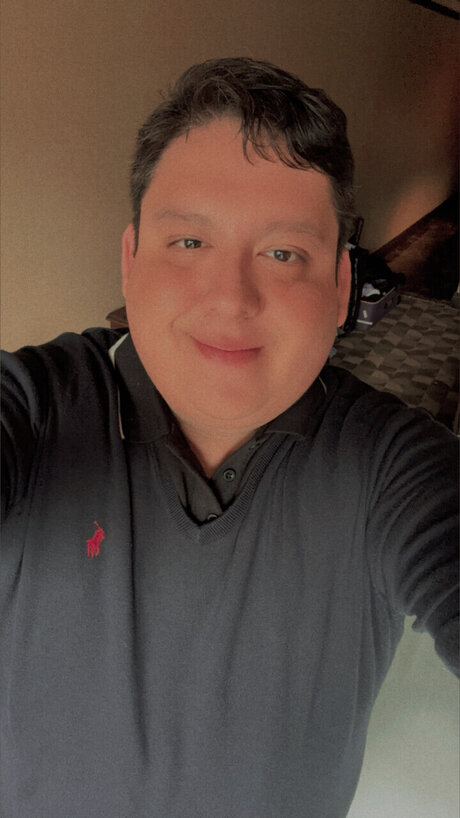 Alejandro Rivera modèle pornographique galerie