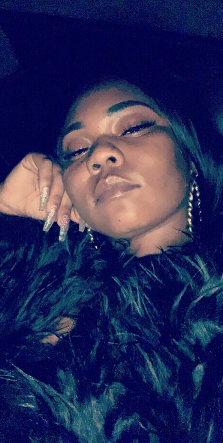 Stoney actrice sexy image