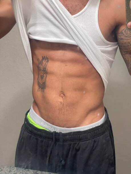 No Games_ actrice photos