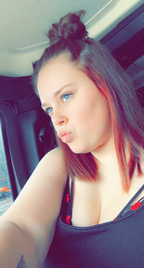 Little mama star du porno gratuit photo