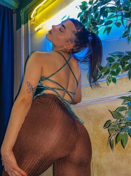 onlyandreea actrice exclusive images