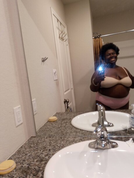 Ne1thing_ modèle gratuit collection