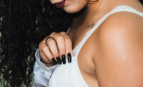 Laura Sousa nus de stars du porno photos