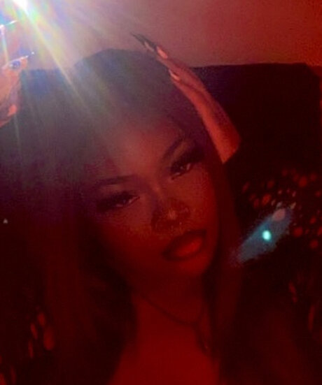 LUVJOXO_ modèle meilleur photo