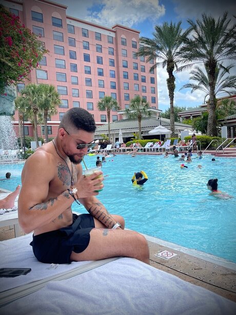 Clutched240 meilleur modèle des photos