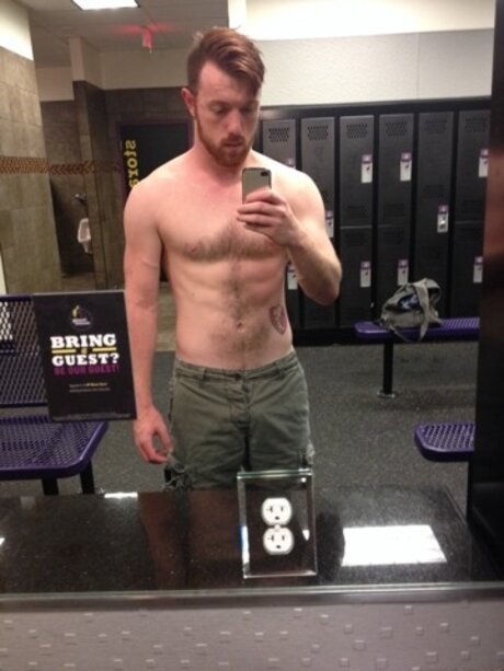 Bryan nus star du porno galerie