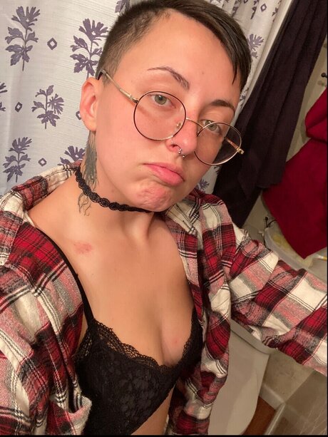 Hailey Bates star du porno en haute qualité collection