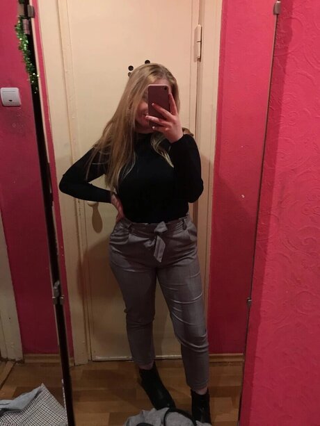 Sandra jakovleva modèle sympa photo