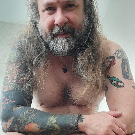 worm andrew haut modèle image