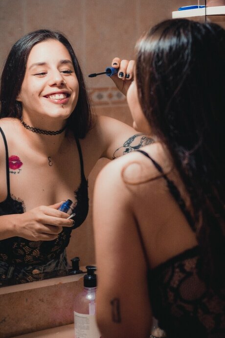 Heeibitches modèle porno archive