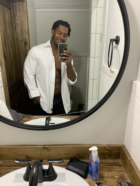 Papajohn18 actrice pornographique archive