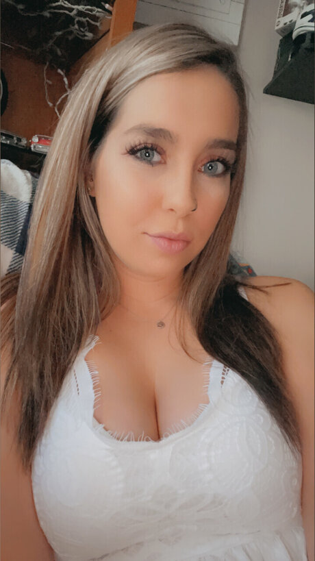 Britney Logan star du sexe image