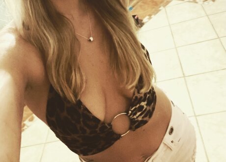 Anastasia amp lt3 star pornographique des photos