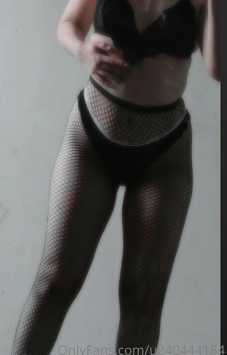 Nelly Mendez modèle des photos