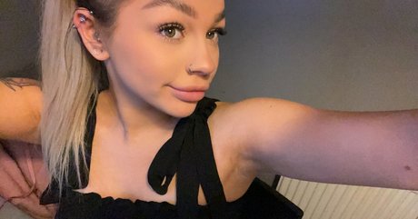 joyblue modèle magnifique images