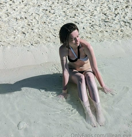 footjob pour ados uniquementfans sexe pornographique images