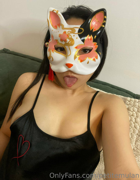 petitemulan star du porno chaud images