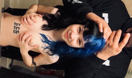 Xxvioletaddamsxx star du porno xxx galerie