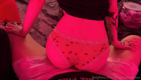 Xxvioletaddamsxx actrice nue collection