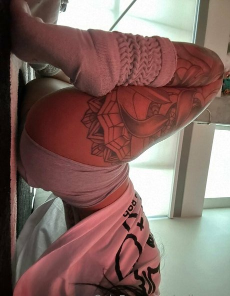 suikomuu étoile nue galerie