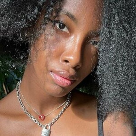 Sarissle sexe de star du porno photo