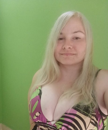 Dejana Savi modèle érotique image